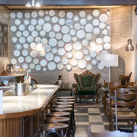 Nieuw Minerva Hotel 3*