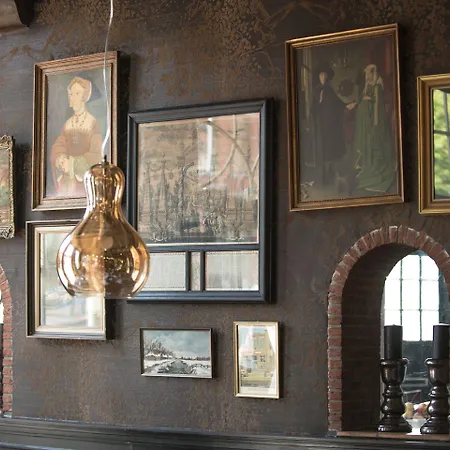 Hotel Nieuw Minerva 3*