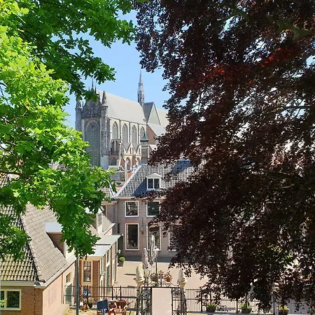Nieuw Minerva 3*