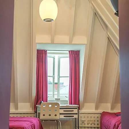 Nieuw Minerva 3* Leyde