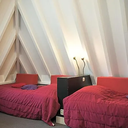 Nieuw Minerva 3* Leyde