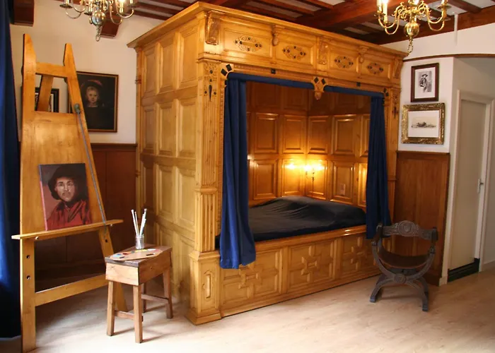 Hotel Nieuw Minerva 3*