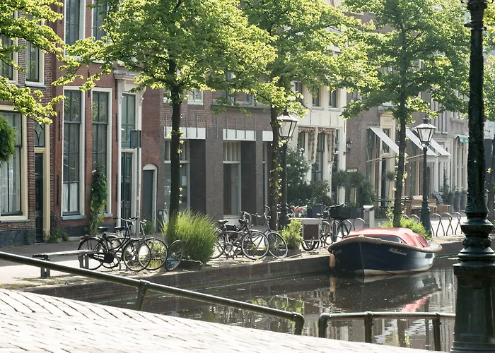 Hotel Nieuw Minerva 3*