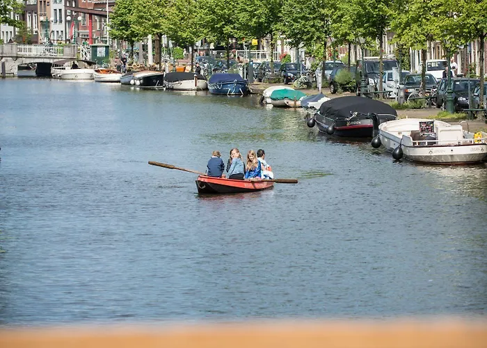 Nieuw Minerva Отель 3*