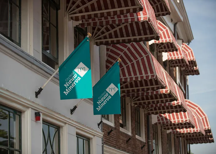 Hotel Nieuw Minerva 3*