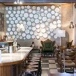 Nieuw Minerva Hotel 3*
