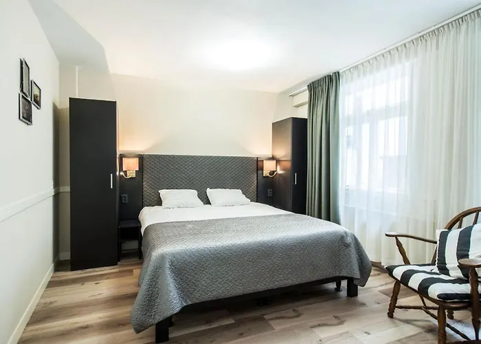 Hotell Nieuw Minerva 3*
